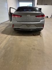 2019 Hyundai Sonata Limited - Exterior Rear Center Image